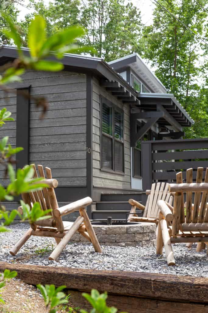 Cabin in Townsend, TN | Photo: Little Arrow Outdoor Resort | RV Today