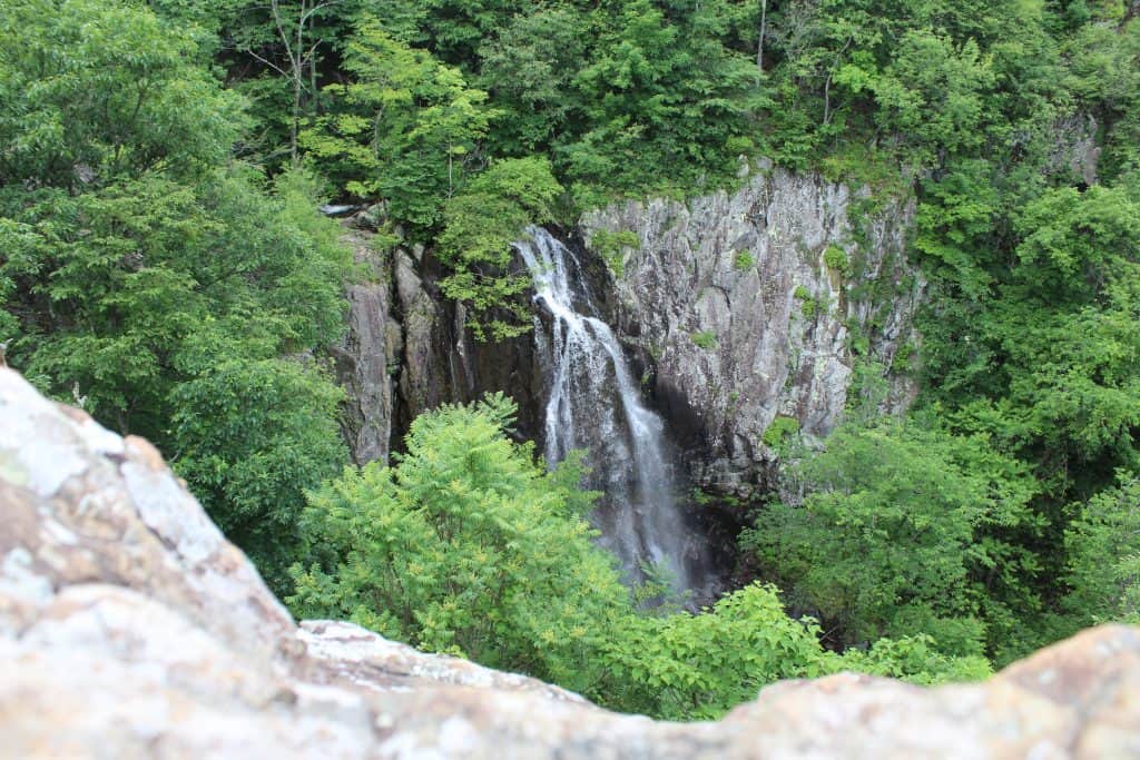 Best hiking Shenandoah National Park Overall Falls | Photo: L. Merredith | RV Today
